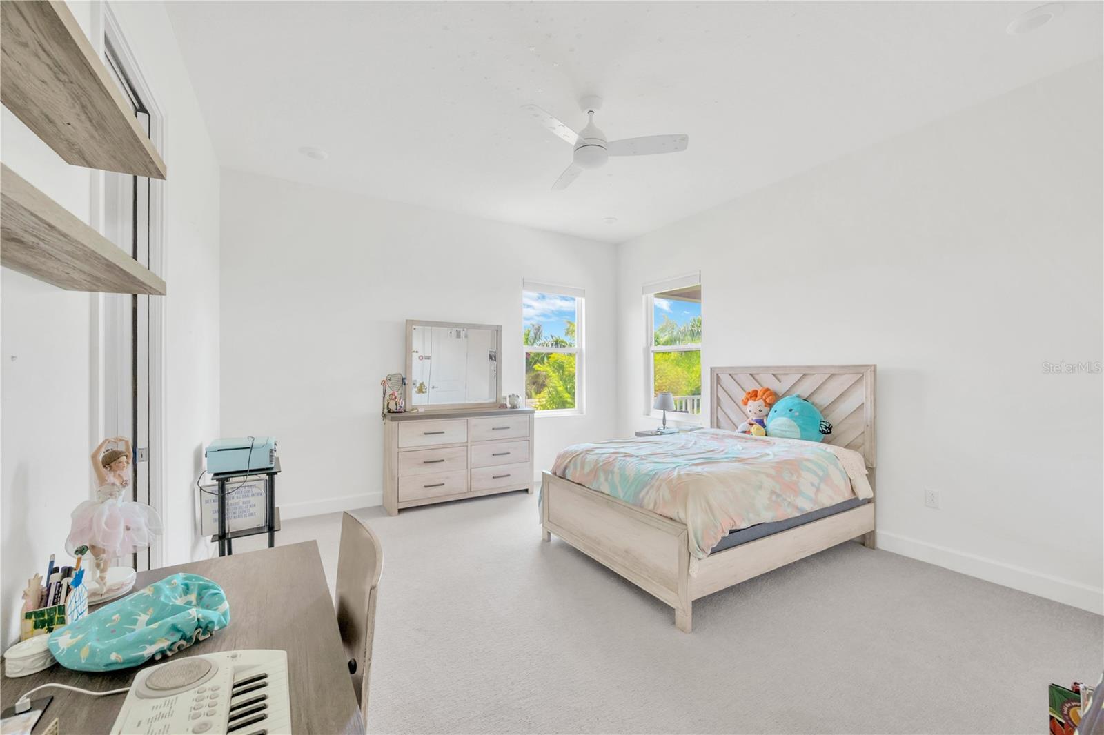 MIRABAY PH 3C-3 - Residential