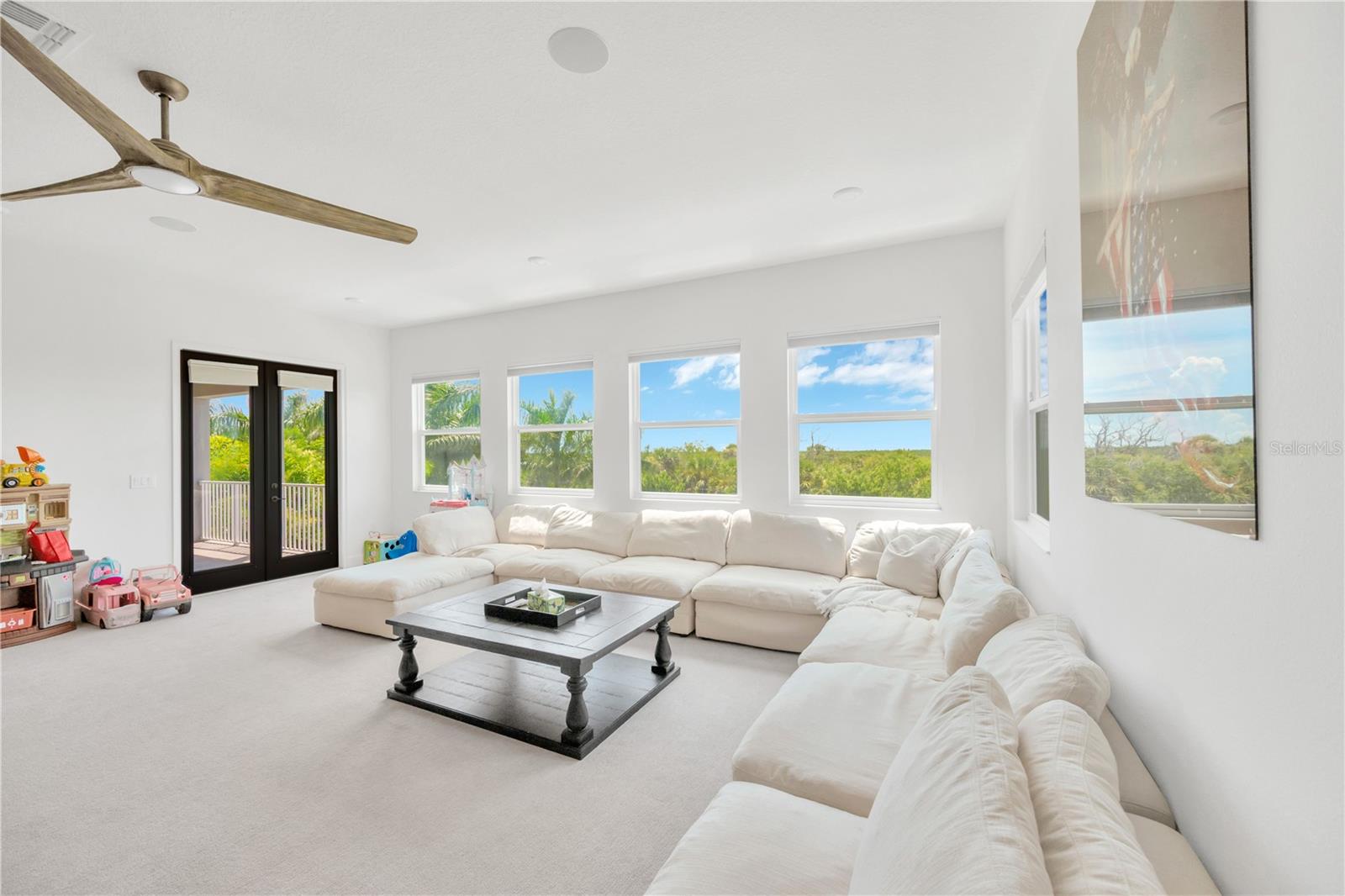 MIRABAY PH 3C-3 - Residential
