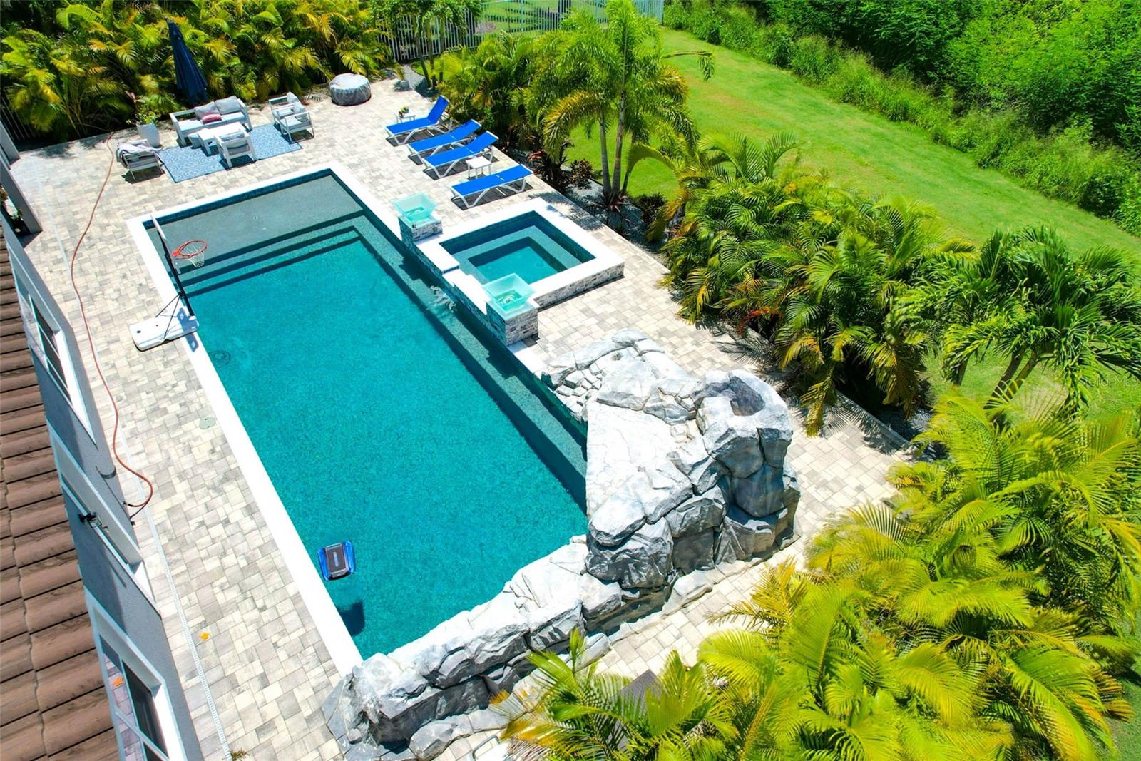 MIRABAY PH 3C-3 - Residential