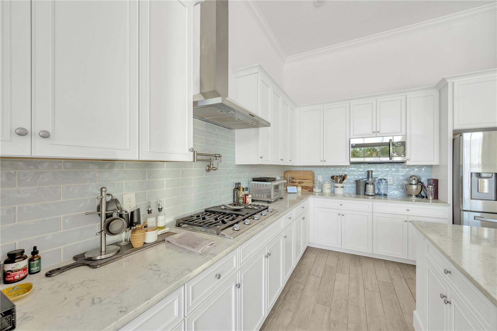 MIRABAY PH 3C-3 - Residential