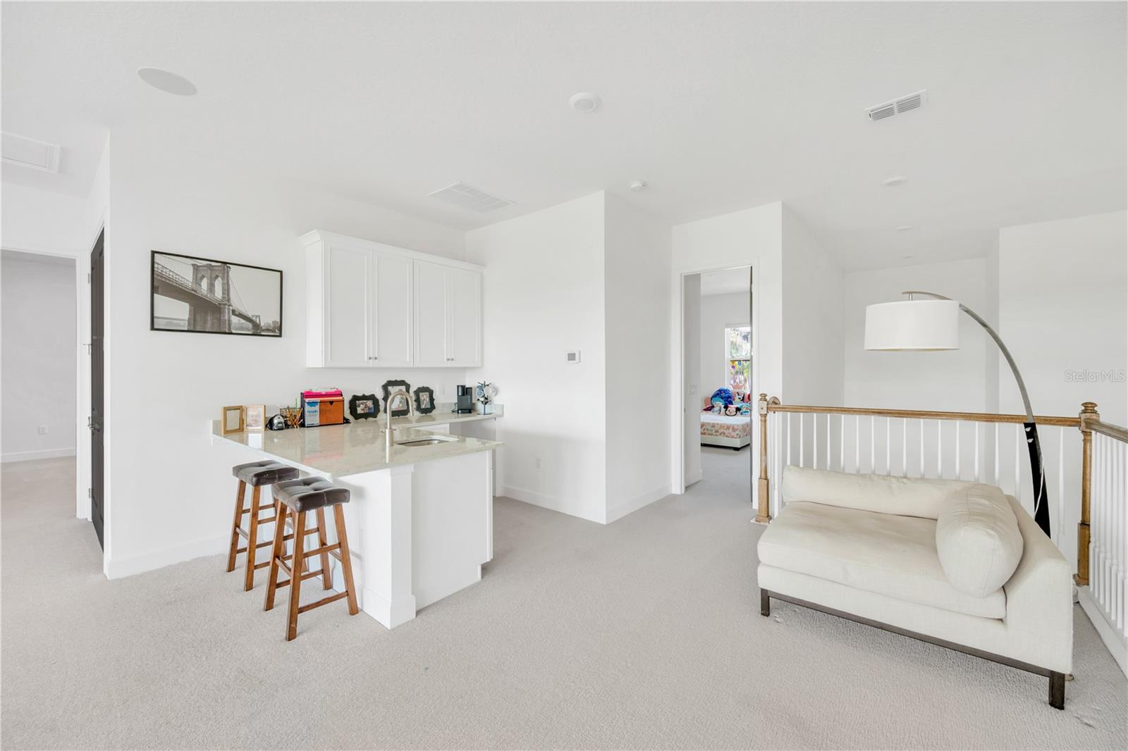 MIRABAY PH 3C-3 - Residential