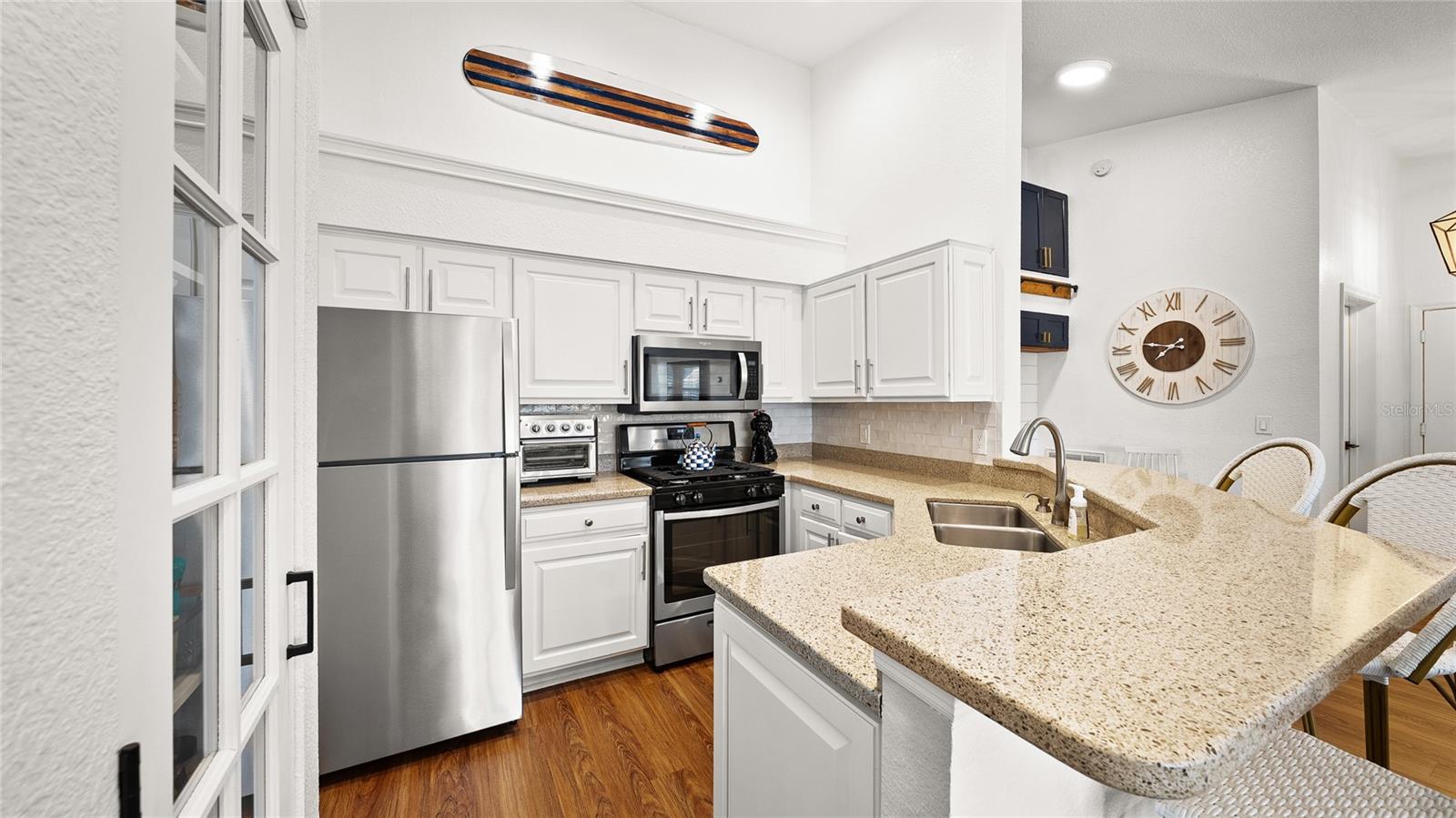 GRAND RESERVE CONDO - Residential