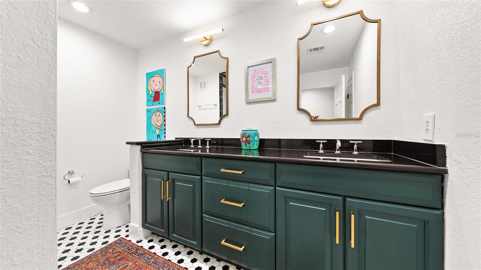 GRAND RESERVE CONDO - Residential