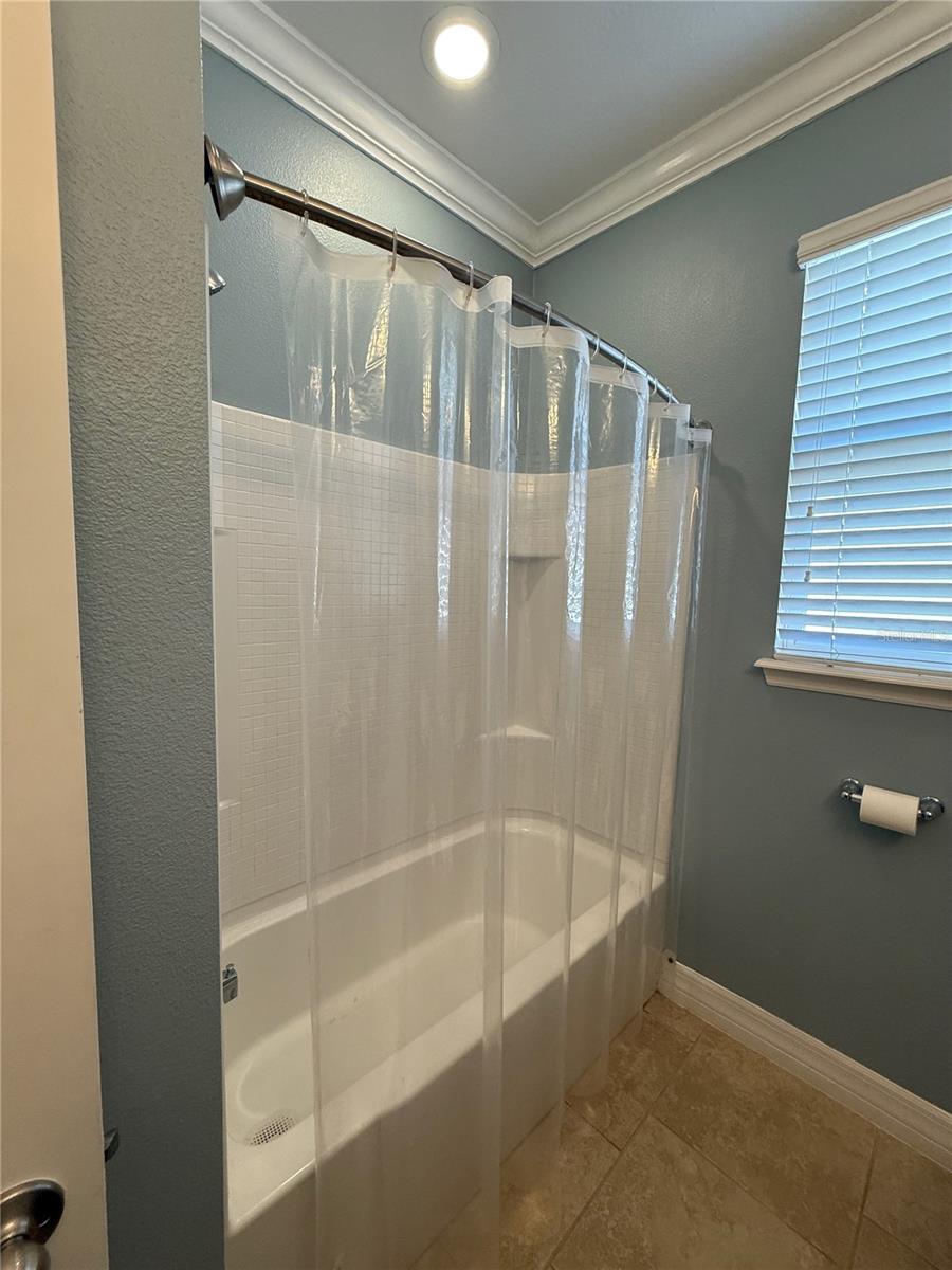 GRANDE CHAMPION - Residential