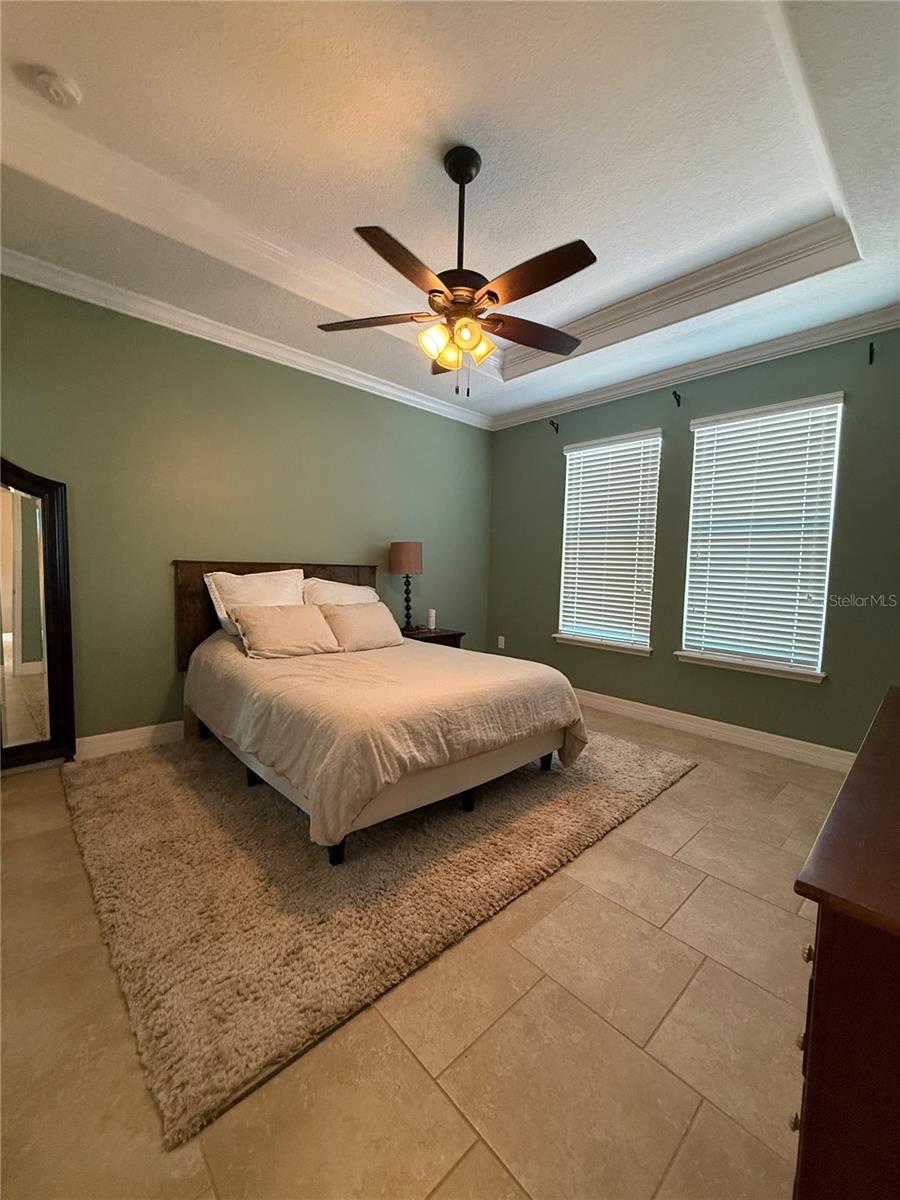 GRANDE CHAMPION - Residential