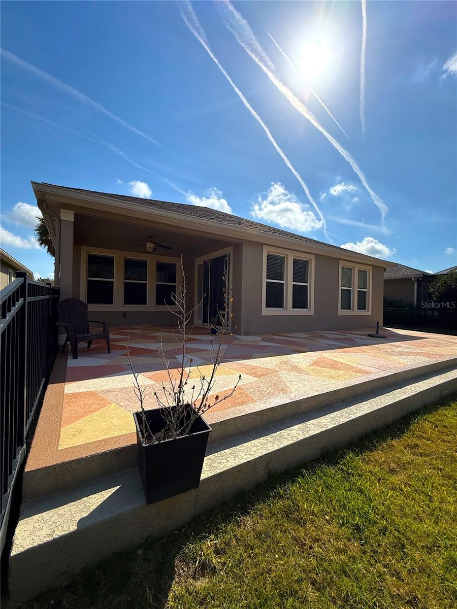 GRANDE CHAMPION - Residential