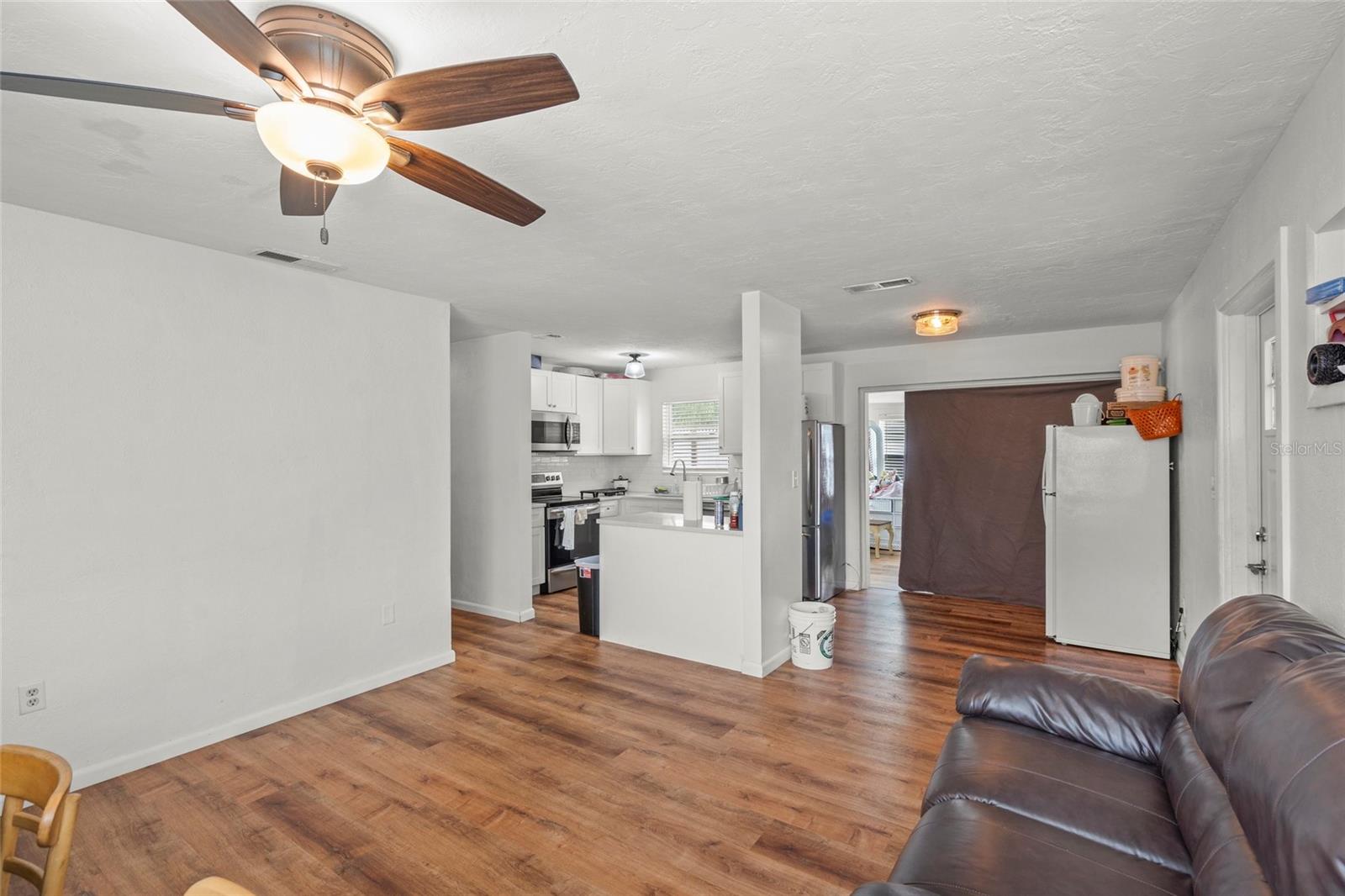 2343 PROSPECT STREET
