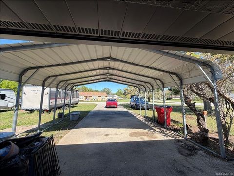Tiny photo for 7533 E Applewood Drive, Inverness, FL 34450 (MLS # W7885608)