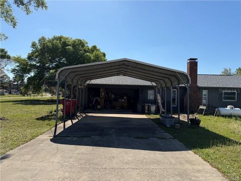 Tiny photo for 7533 E Applewood Drive, Inverness, FL 34450 (MLS # W7885608)