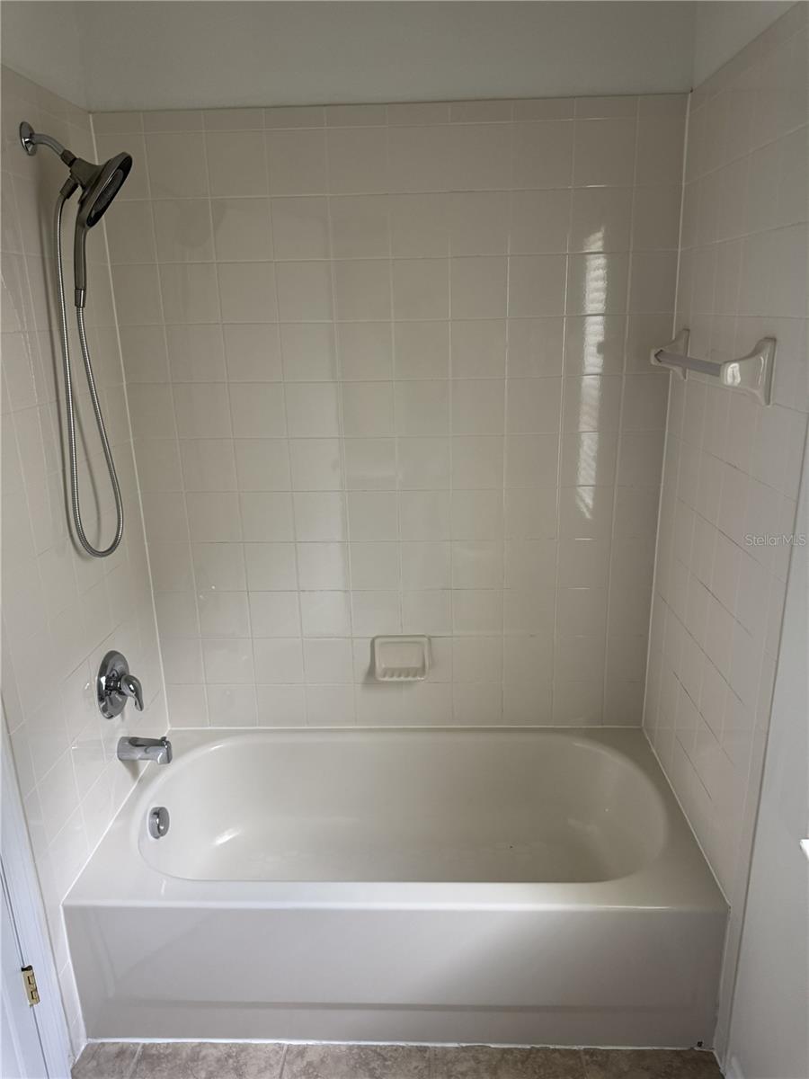 LAKE MARY LANDINGS - Residential