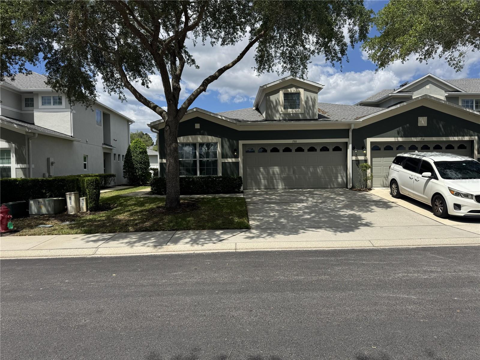 LAKE MARY LANDINGS - Residential