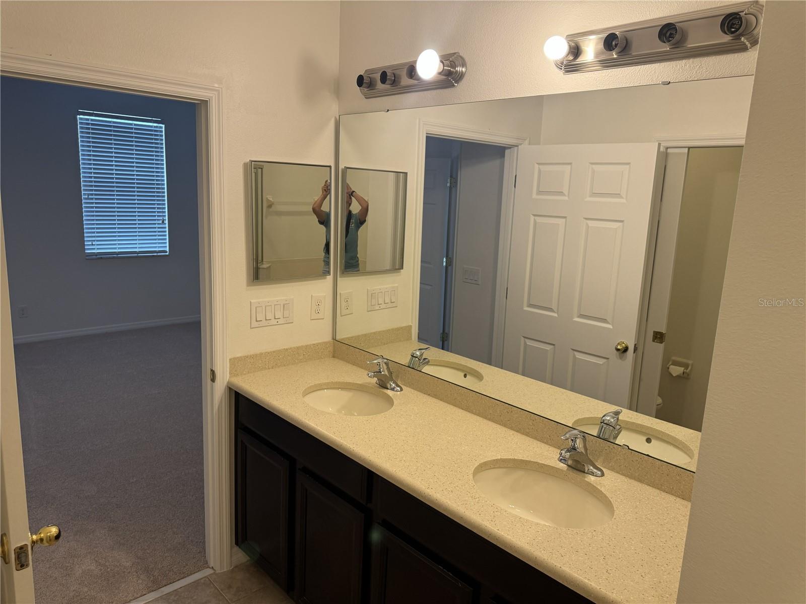 LAKE MARY LANDINGS - Residential