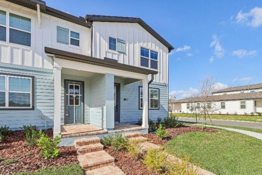 Photo of 17490 Northlake Grove Drive, Winter Garden, FL 34787 (MLS # TB8460402)