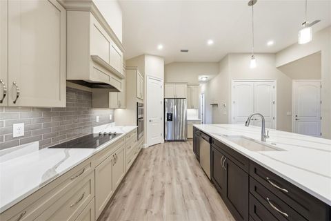 Tiny photo for 5066 Greens Drive, Lady Lake, FL 32159 (MLS # NS1088297)