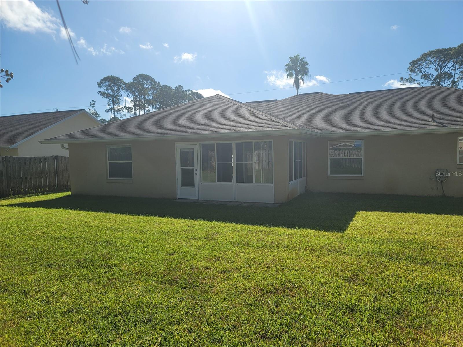 PALM COAST SEC 12 - Residential Lease