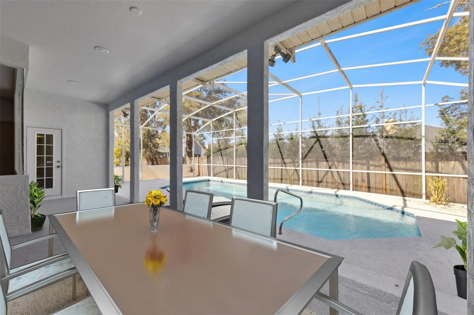 ACADEMY OAKS - Residential