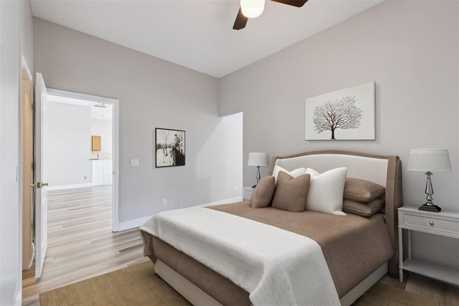 ACADEMY OAKS - Residential