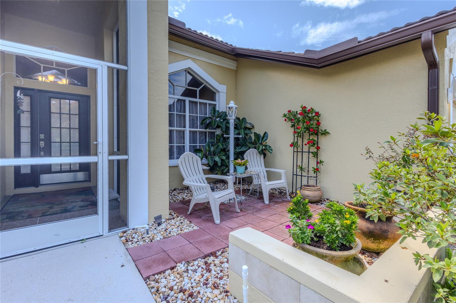 4092 HEARTHSTONE DRIVE