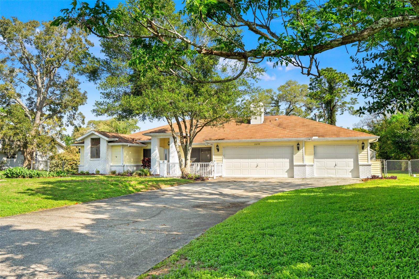 AMBER WOODS PH III - Residential