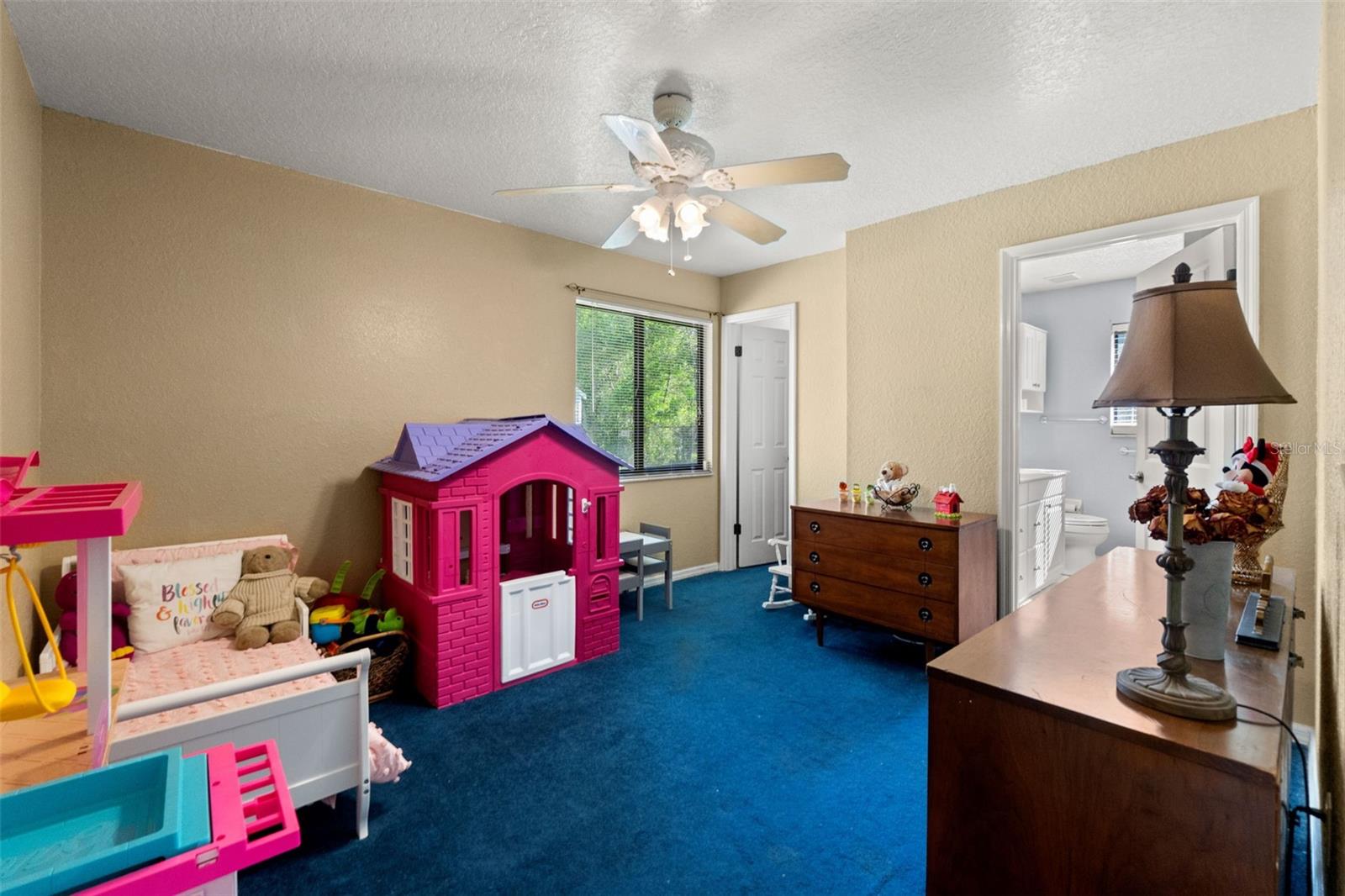 AMBER WOODS PH III - Residential