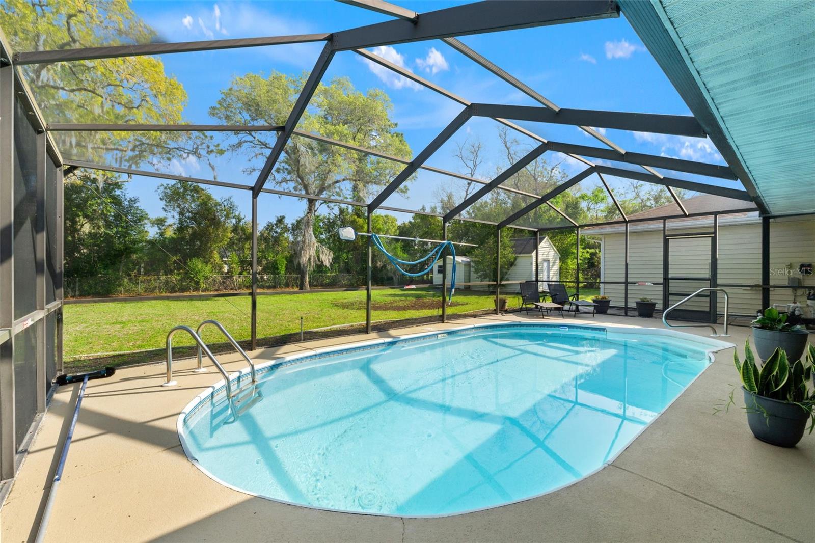 AMBER WOODS PH III - Residential