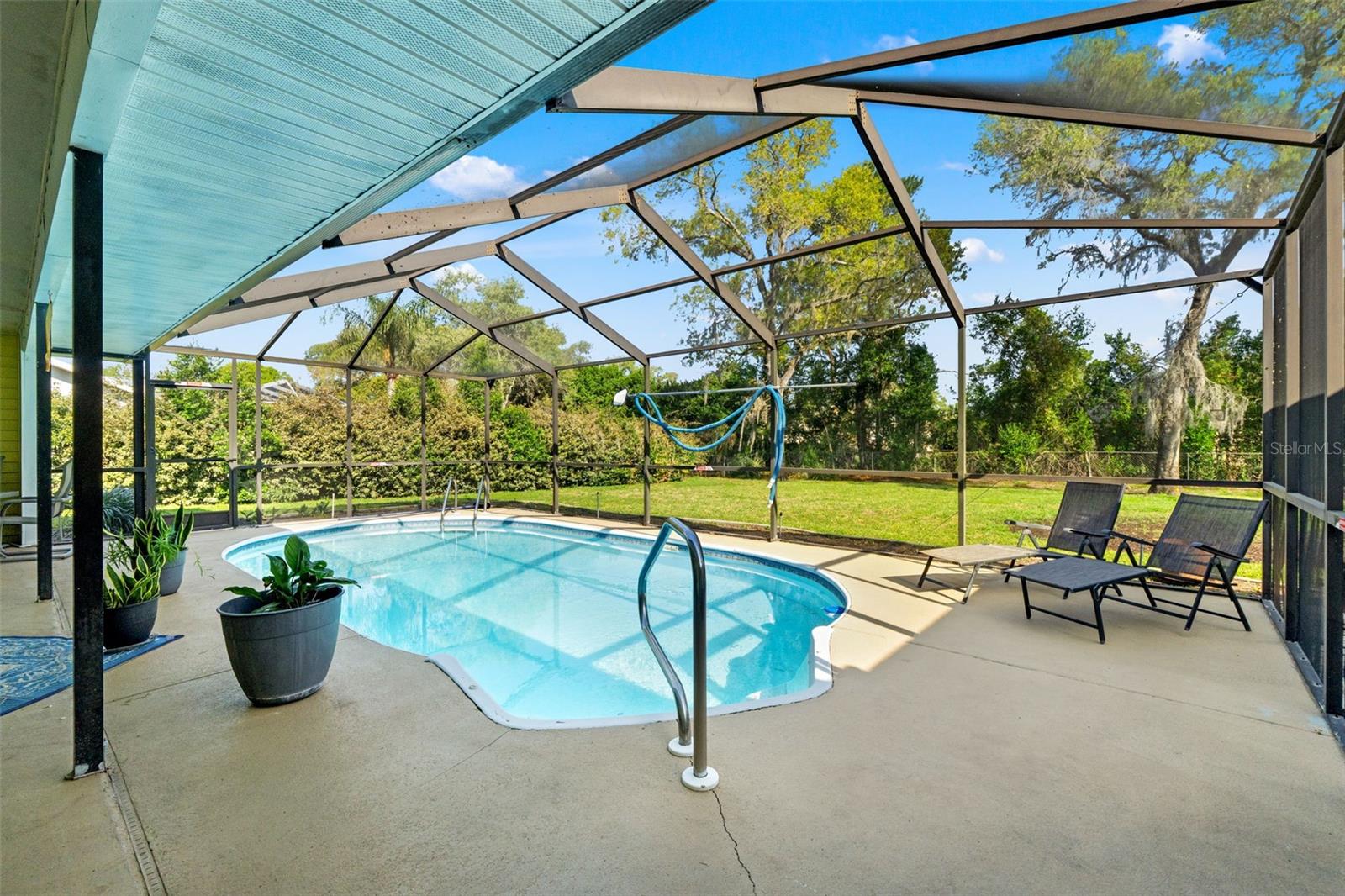 AMBER WOODS PH III - Residential