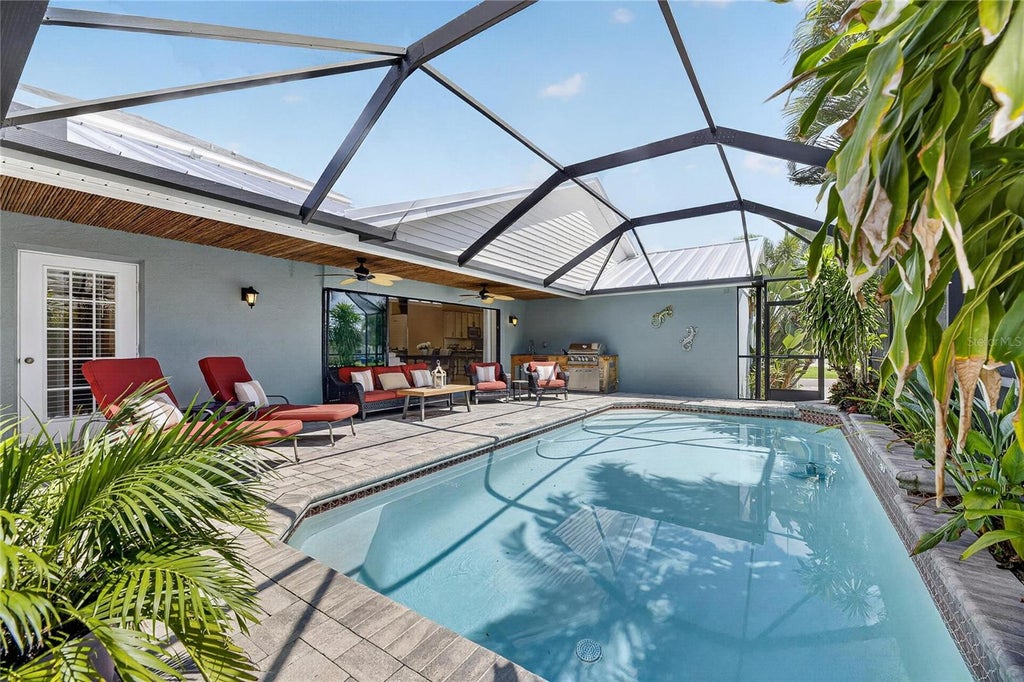 Photo of 918 Shagos Drive, Apollo Beach, FL 33572 (MLS # TB8543555)