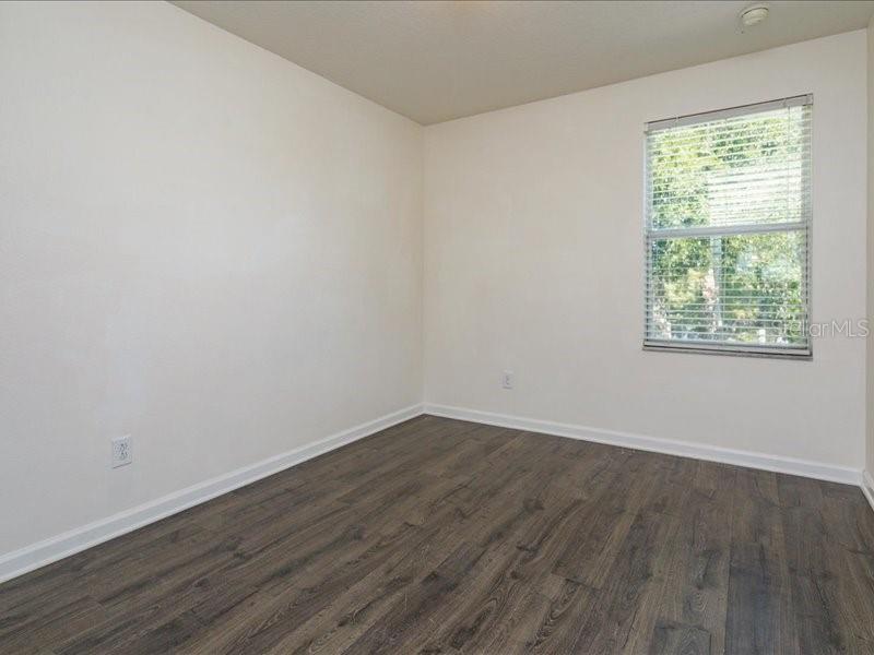 PRAIRIE LAKE RESERVE A B B2 E G - Residential Lease