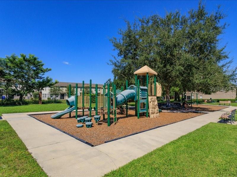 PRAIRIE LAKE RESERVE A B B2 E G - Residential Lease