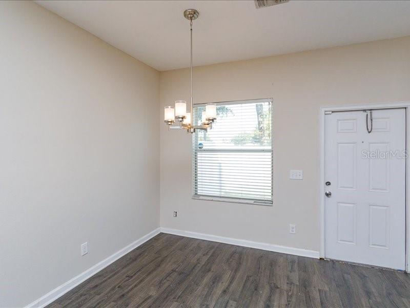 PRAIRIE LAKE RESERVE A B B2 E G - Residential Lease