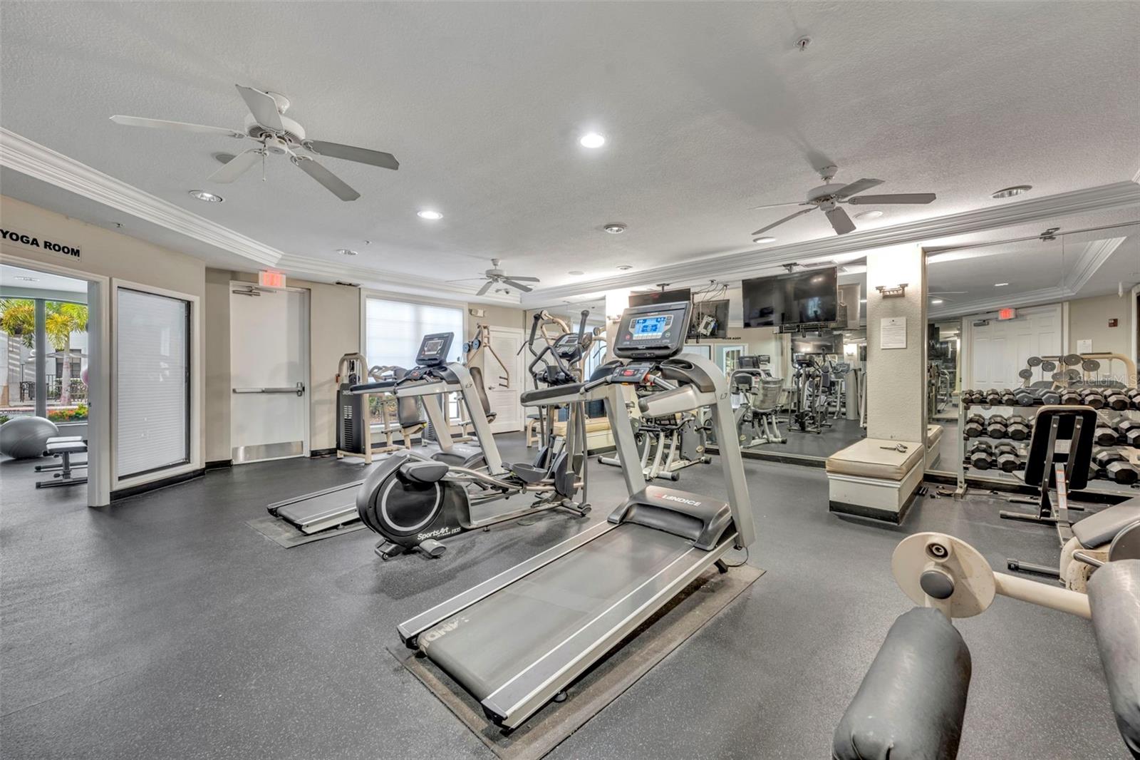 REGISTRY/MICHIGAN PARK - Residential