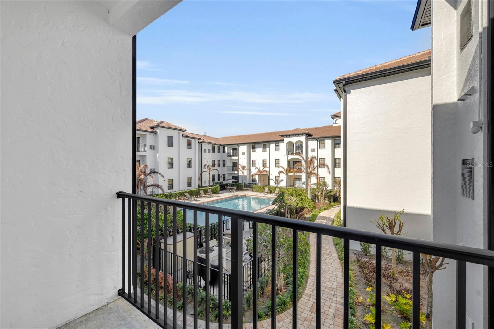 REGISTRY/MICHIGAN PARK - Residential