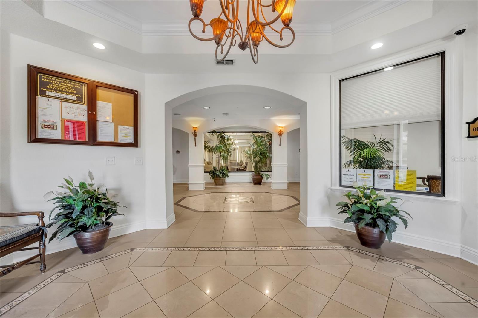 REGISTRY/MICHIGAN PARK - Residential