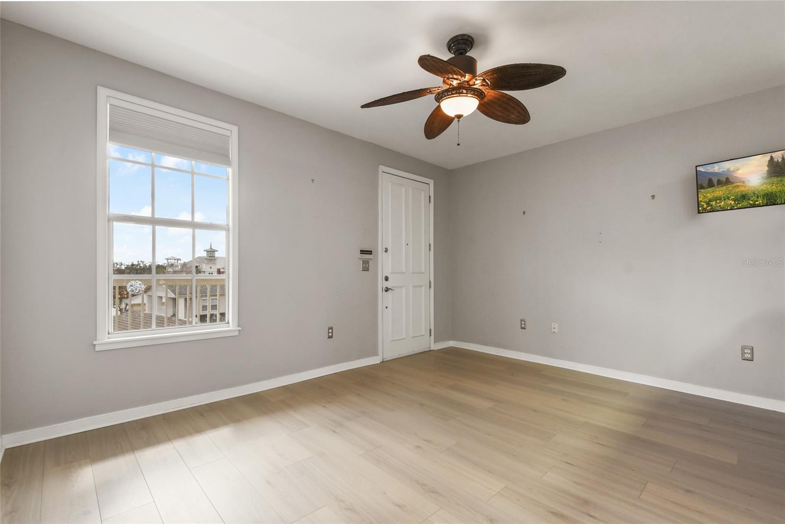 TOWN CENTER CONDOMINIUMS - Residential