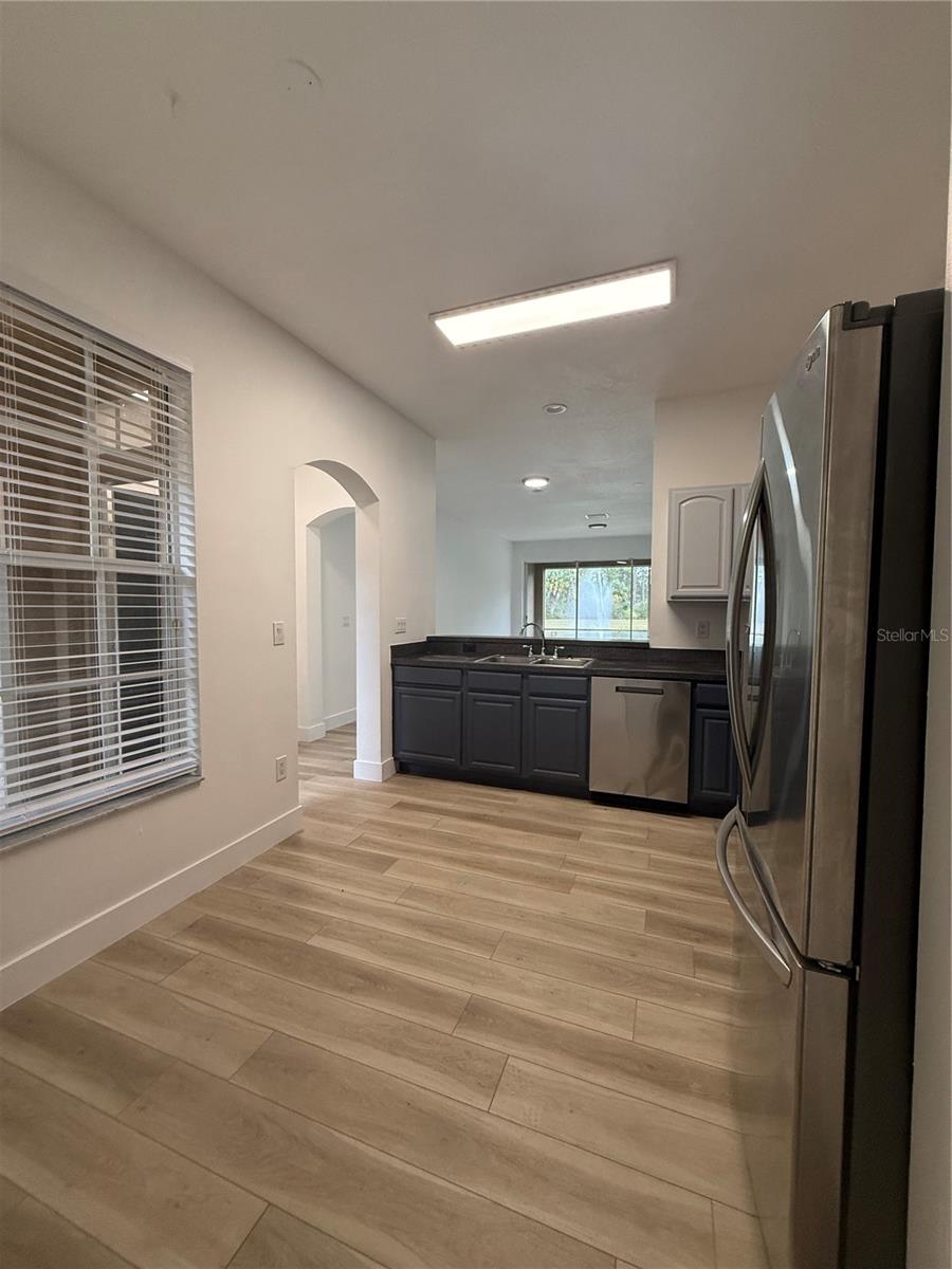 THE PROMENADE TWNHMS AT WES - Residential