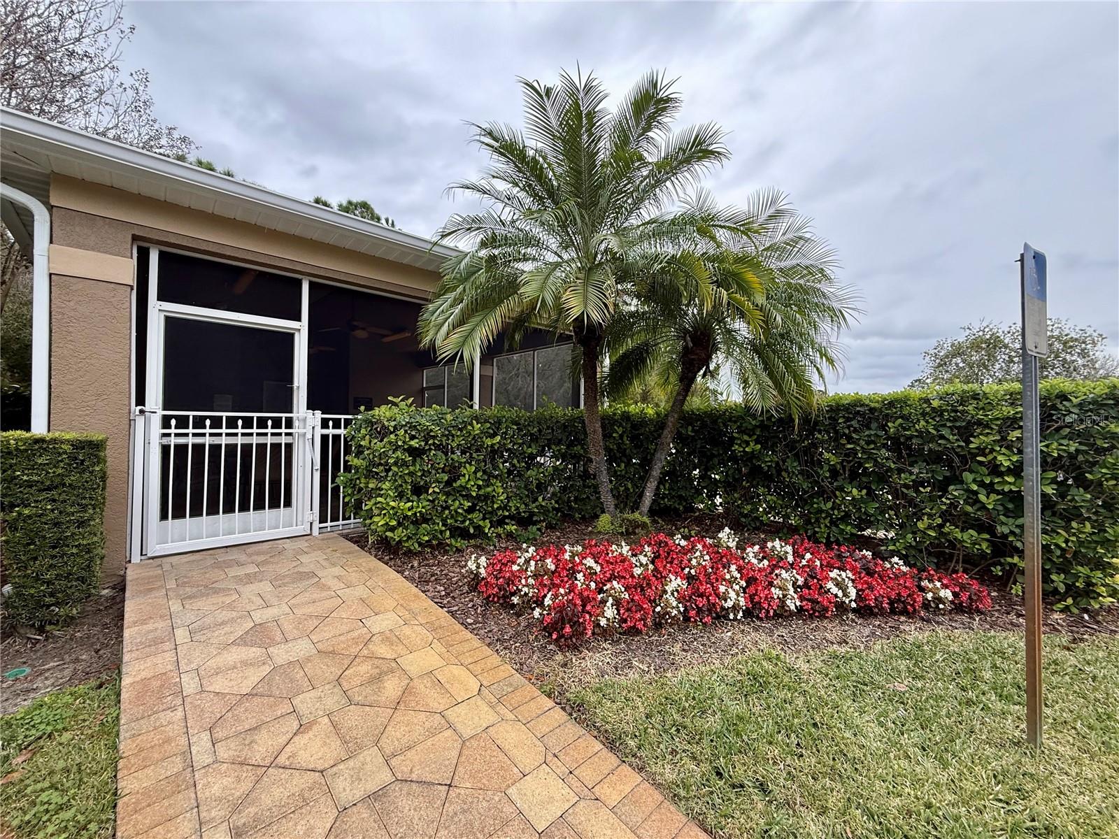 THE PROMENADE TWNHMS AT WES - Residential