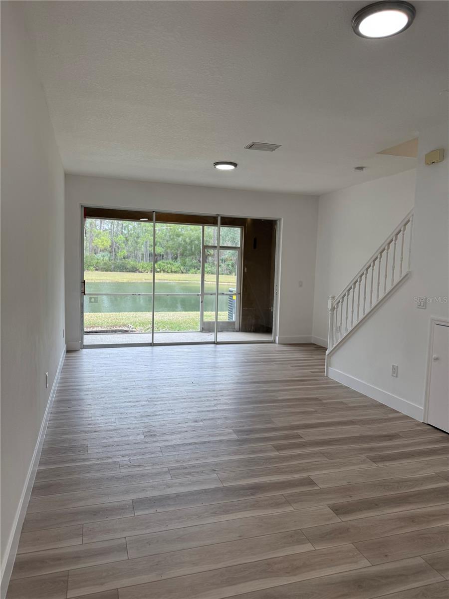 THE PROMENADE TWNHMS AT WES - Residential