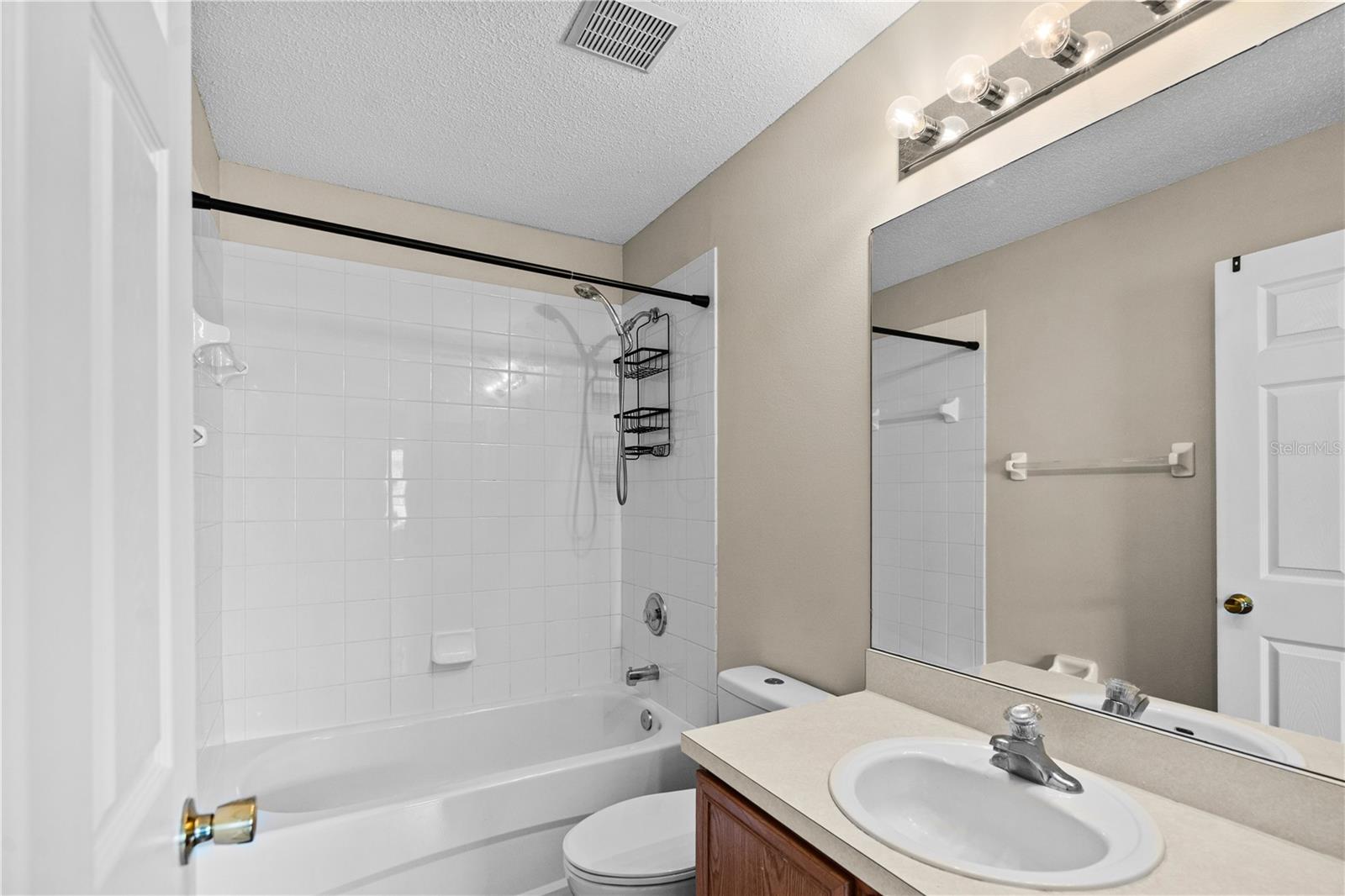 RIVERWALK AT WATERSIDE ISLAND - Residential