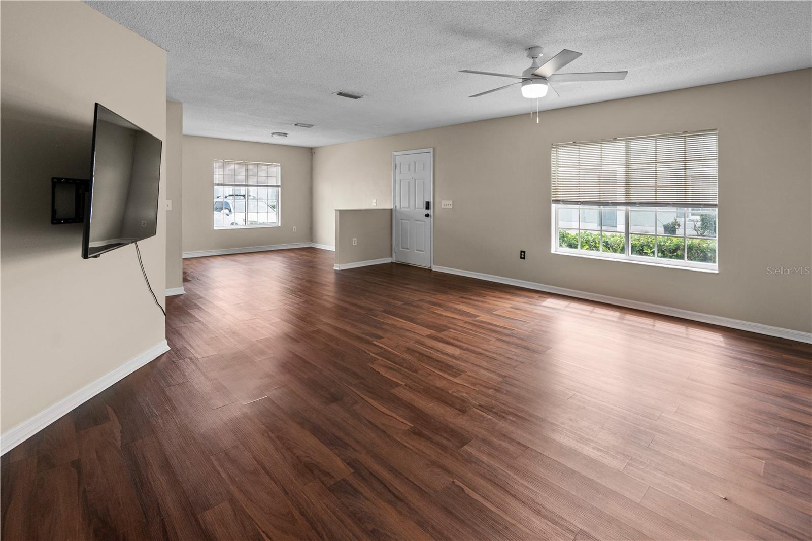 RIVERWALK AT WATERSIDE ISLAND - Residential