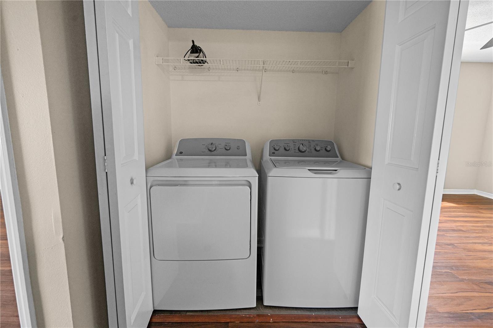 RIVERWALK AT WATERSIDE ISLAND - Residential