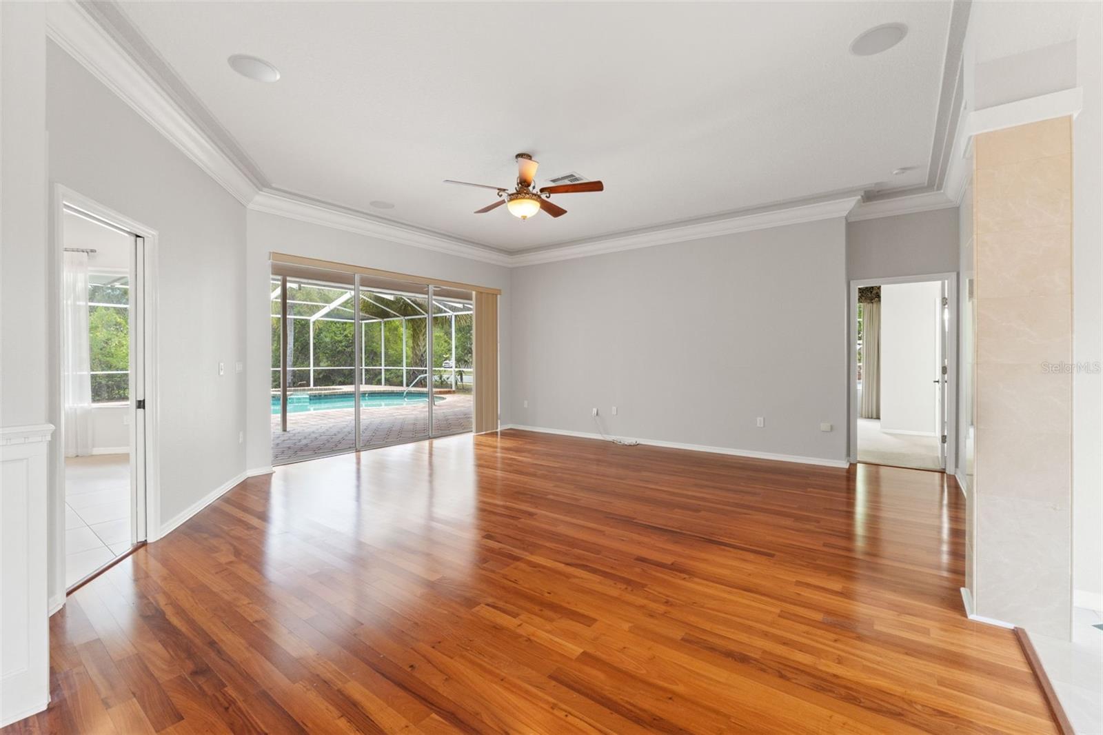 WATERS OF WEEKI WACHEE - Residential