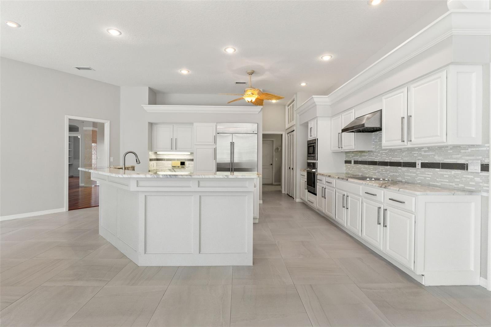 WATERS OF WEEKI WACHEE - Residential