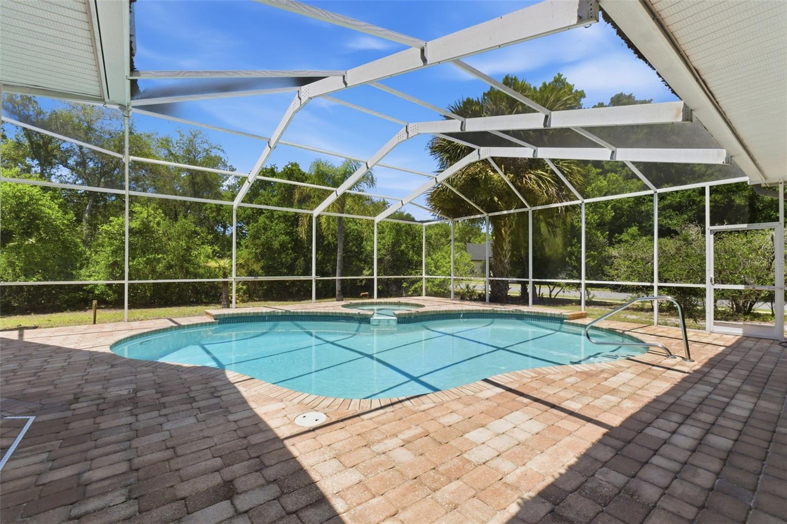 WATERS OF WEEKI WACHEE - Residential