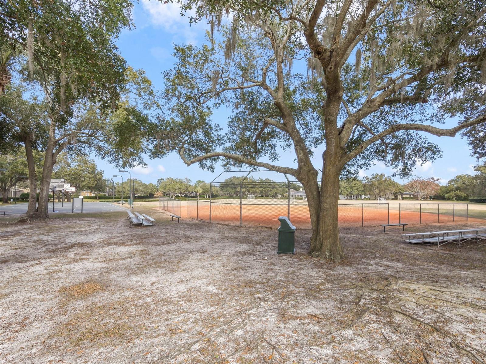 HEATHROW - Residential