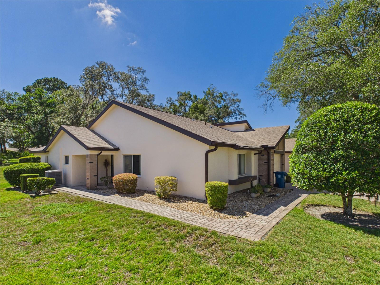 7511 HEATHER WALK DRIVE