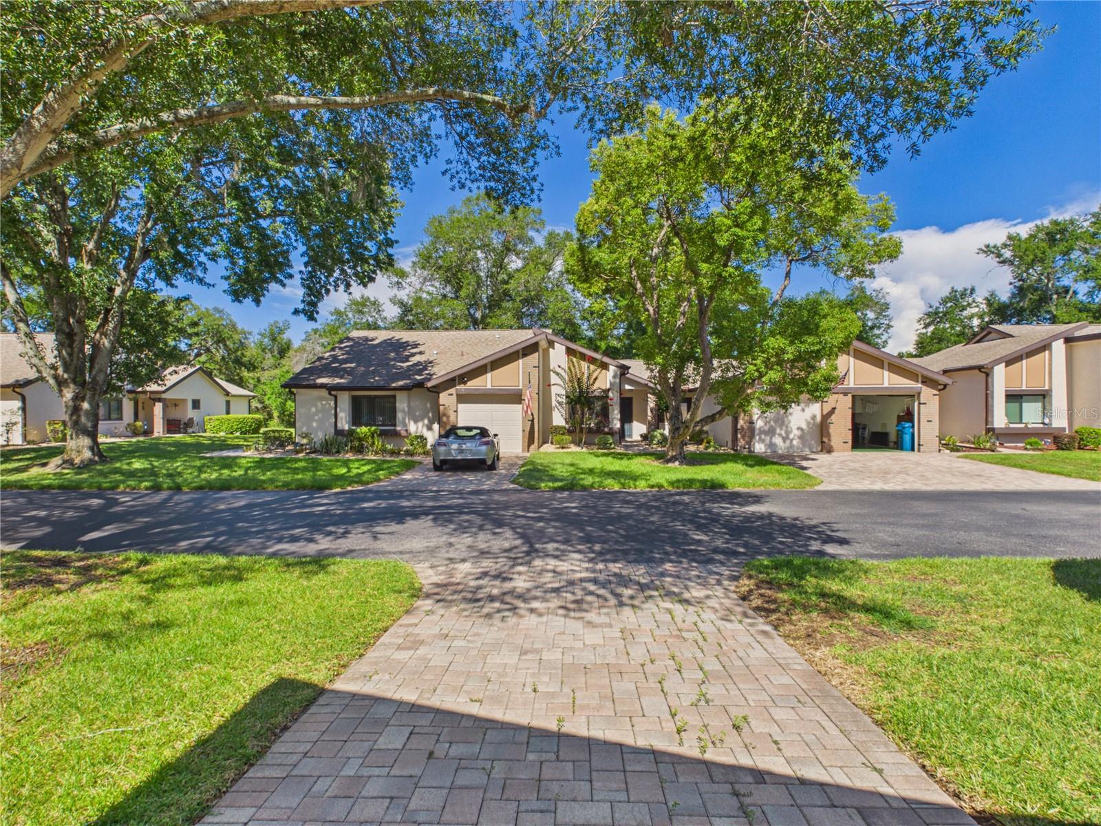 7511 HEATHER WALK DRIVE