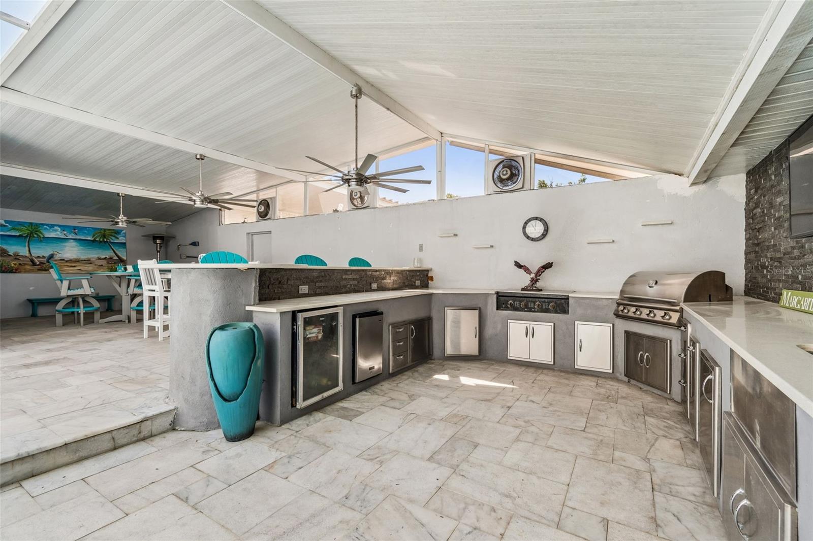 2900 LAKE SAXON DRIVE