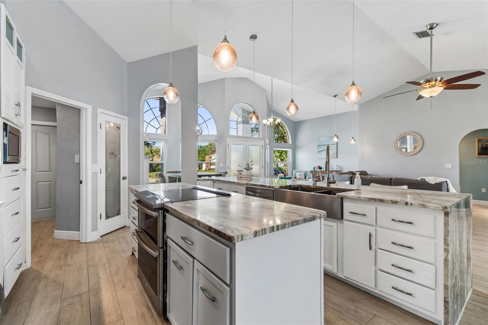 LAKE PADGETT - Residential