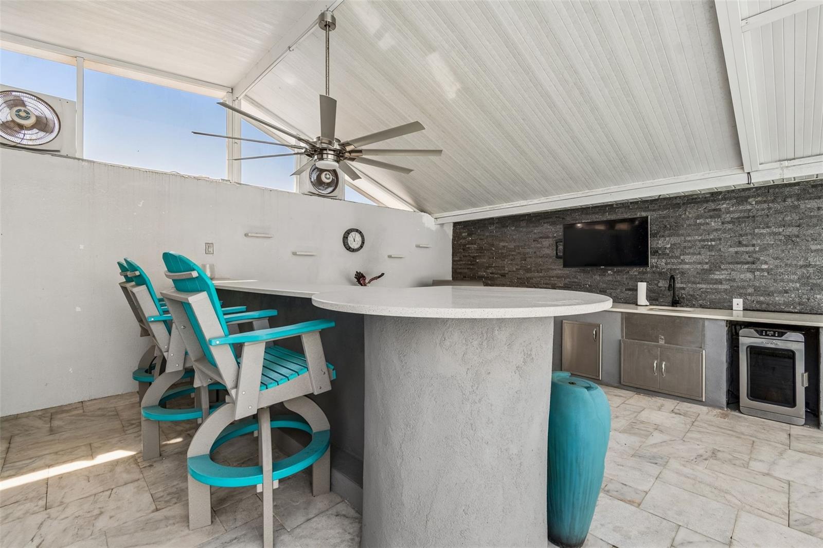 LAKE PADGETT - Residential