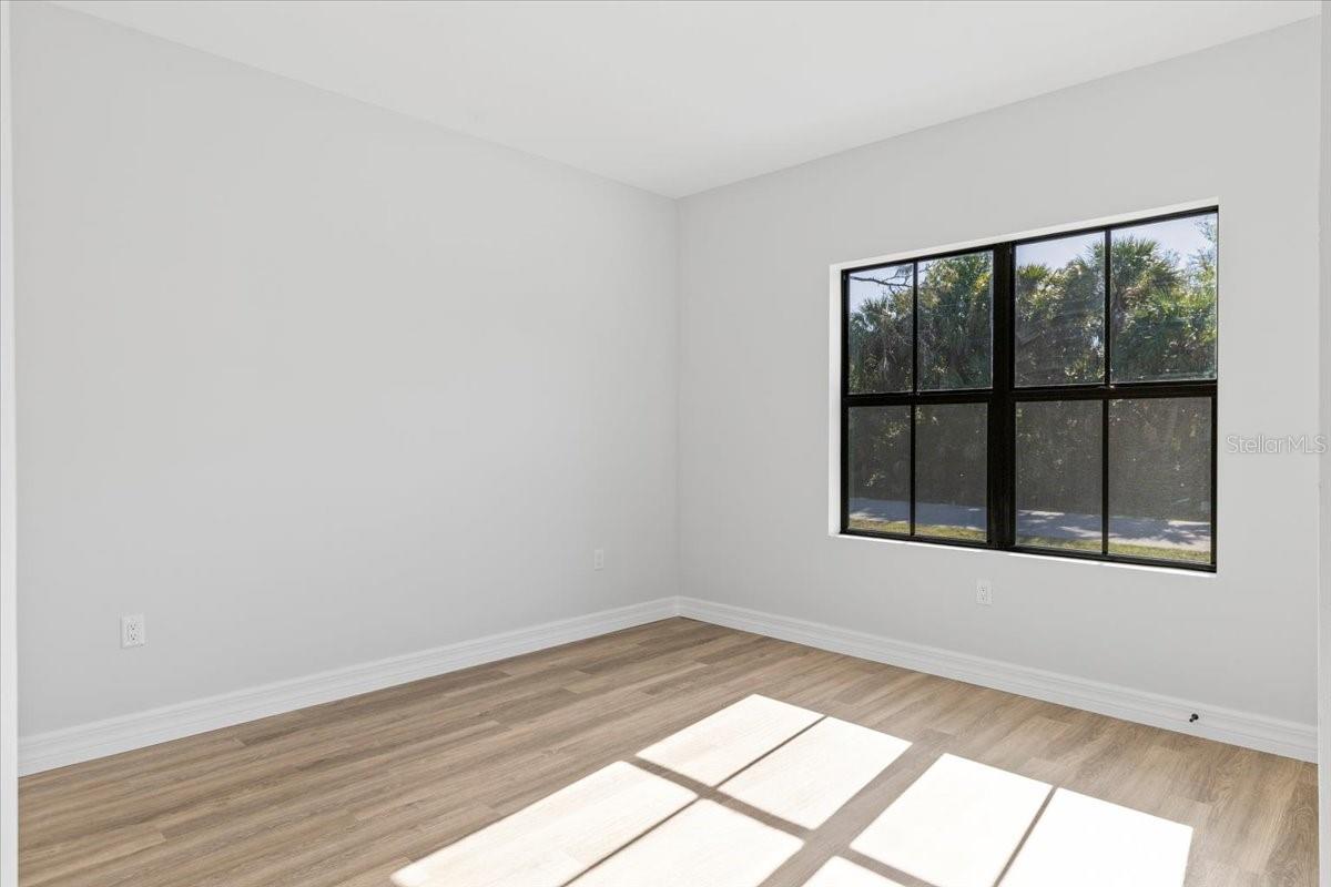 4313 APPLETON TERRACE